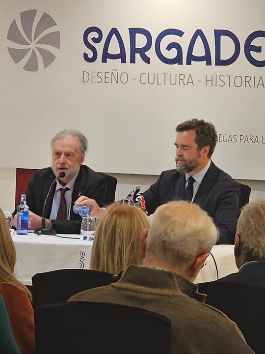 Espinosa de los Monteros, Ribadeo, foros debate Sargadelos Voar