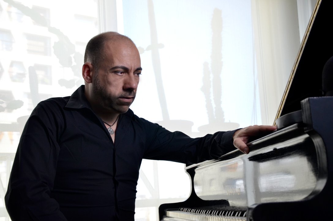 Juan Carlos Cambas, pianista argentino que actuará en Mondoñedo