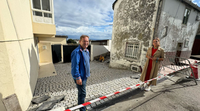 Foto de inicio de las obras en Burela