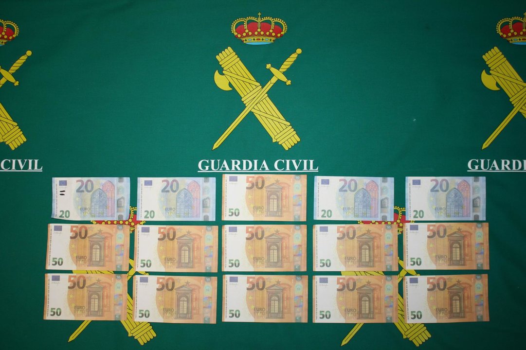 Guardia Civil billetes falsos