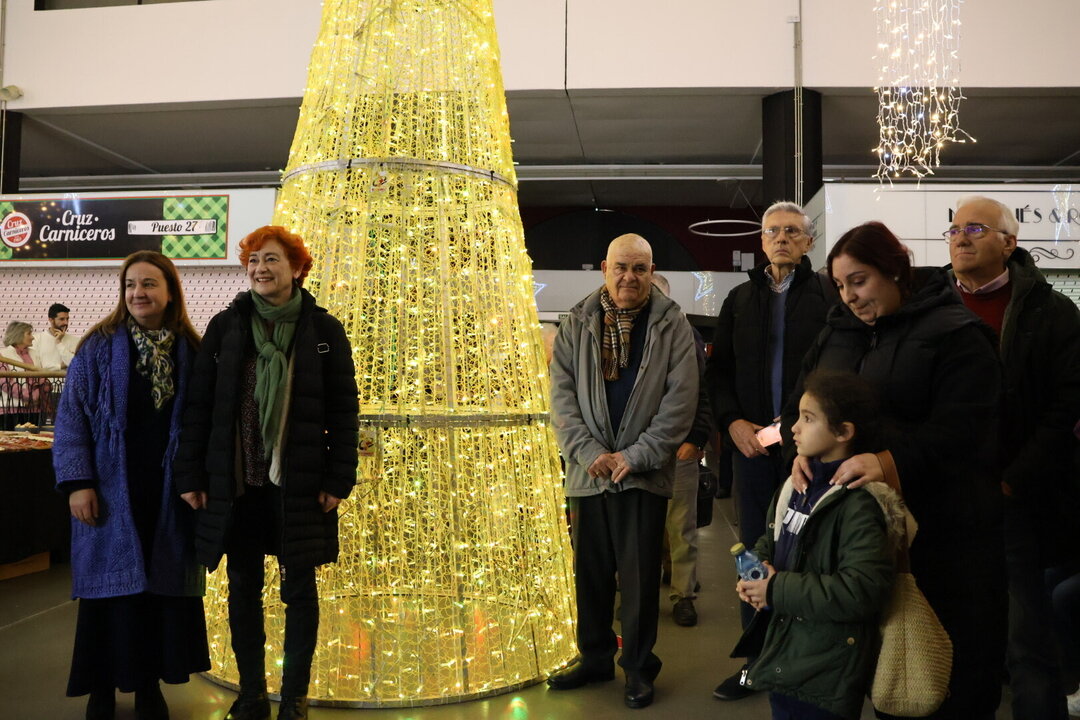 Encendido de luces de Navidad en la Praza de Abastos de Lugo