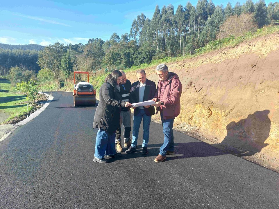 OBRA PAVIMENTACIÓN Y MEJORA SAN VICENTE VILELA. CONCELLO XOVE