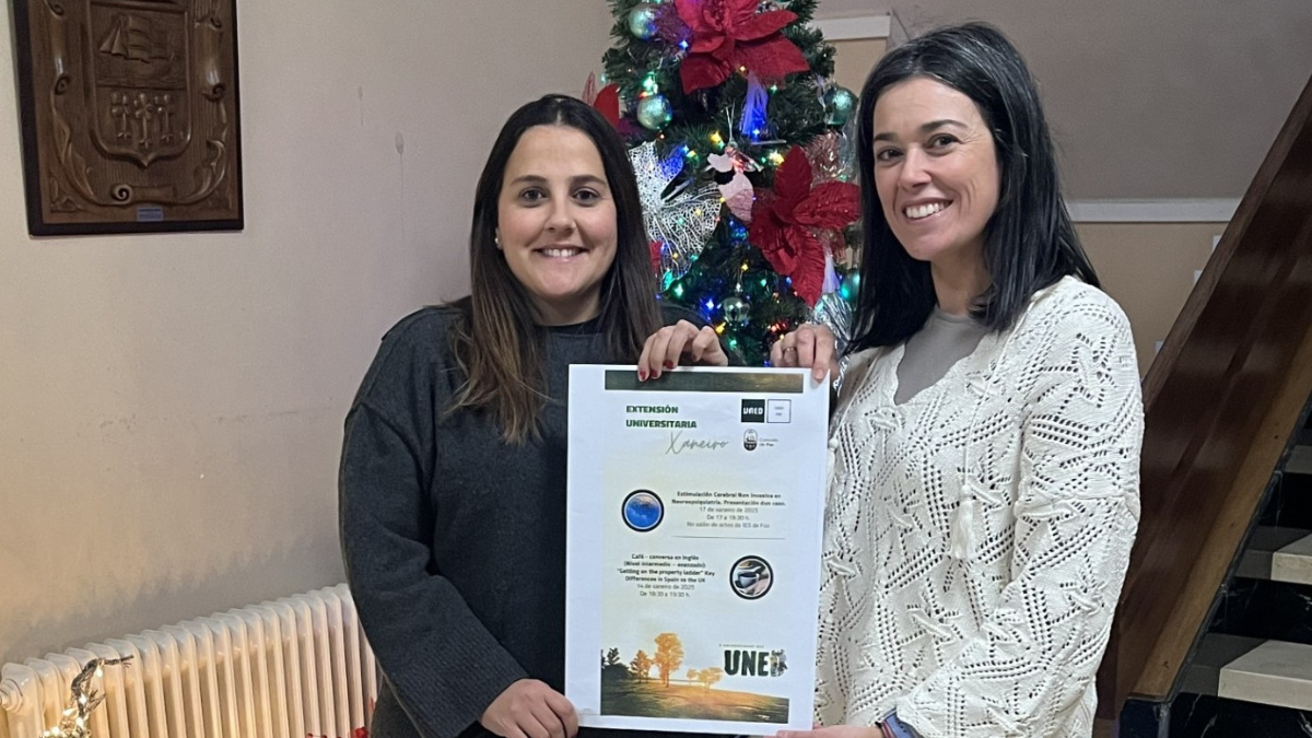 Marta Muíña y Elena Martínez presentaron las actividades de enero de la UNED de Foz