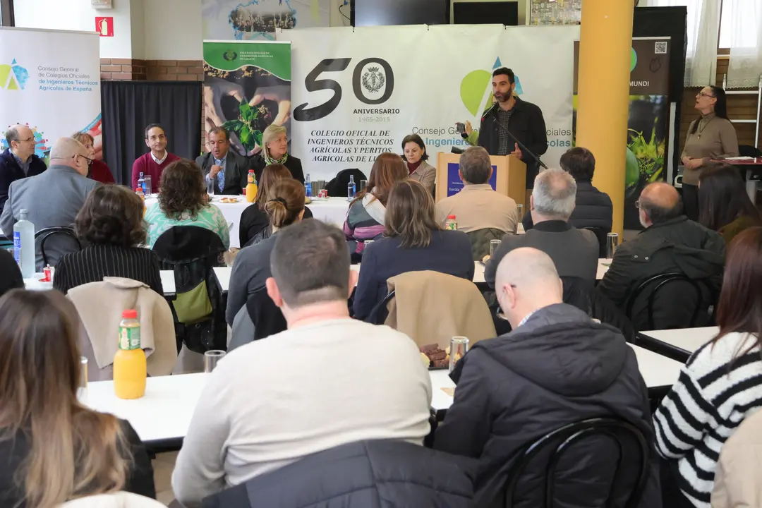 Encuentro «Coidando da terra, coidamos da xente», celebrado en la Politécnica